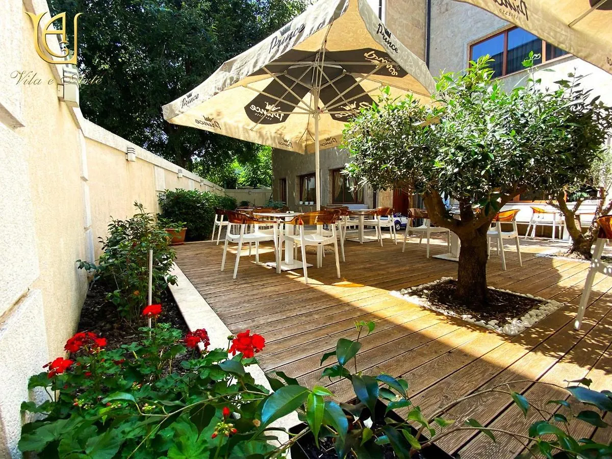 Hotel Vila E Arte City Center Tiran