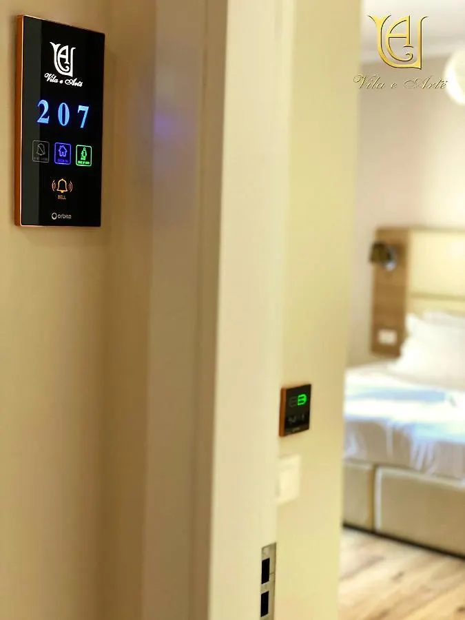 Hotel Vila E Arte City Center Tiran 3*,  Arnavutluk