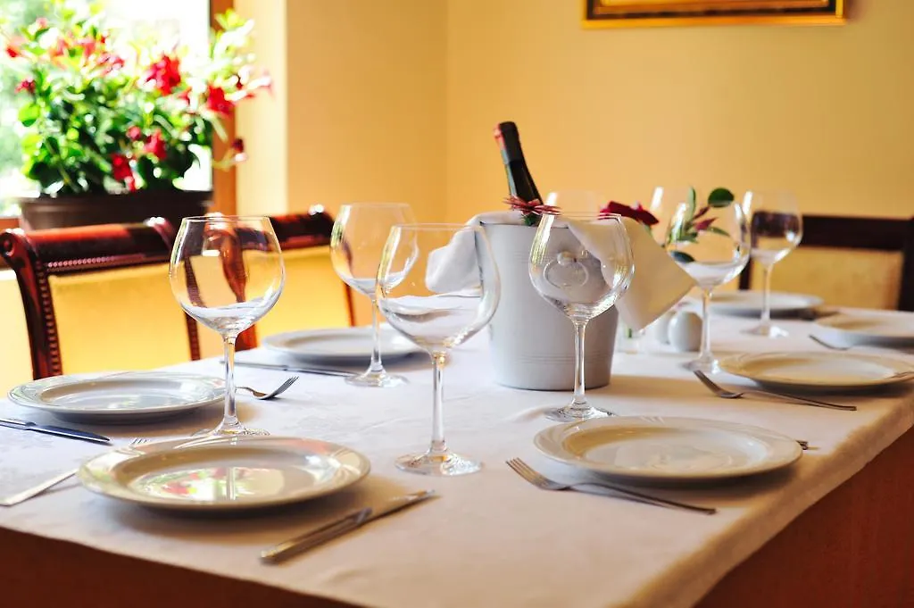 Hotel Vila E Arte City Center Tiran