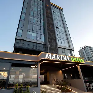 Marina & شقة فندقية ترابزون